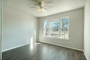 750 Fallen Oak Dr, Bertram, TX 78605 - Photo 13