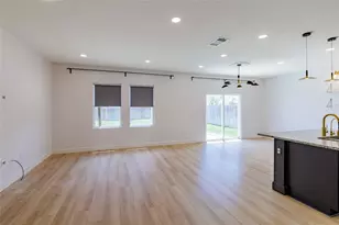 225 Wonderful Life Way, Jarrell, TX 76537 - Photo 7