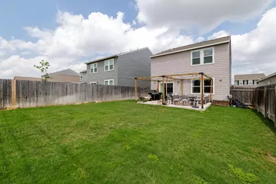 225 Wonderful Life Way, Jarrell, TX 76537 - Photo 33