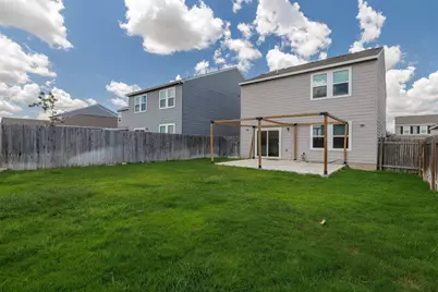 225 Wonderful Life Way, Jarrell, TX 76537 - Photo 31