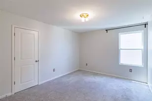 225 Wonderful Life Way, Jarrell, TX 76537 - Photo 21