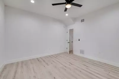 5211 Rob Scott Street, Austin, TX 78721 - Photo 15