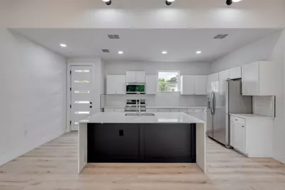 5211 Rob Scott Street, Austin, TX 78721 - Photo 7