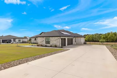 127 Lazy Creek Drive, Georgetown, TX 78628 - Photo 3
