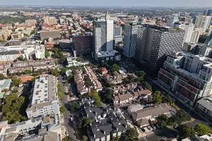 807 W 25th St, Austin, TX 78705 - Photo 23