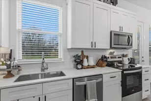 137 Kawainui Ln, Bastrop, TX 78602 - Photo 13