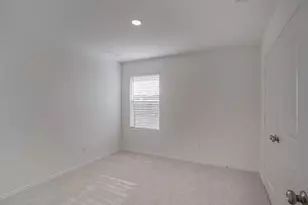321 Keefer, Kyle, TX 78640 - Photo 19