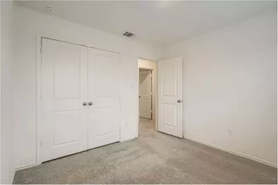 321 Keefer, Kyle, TX 78640 - Photo 9