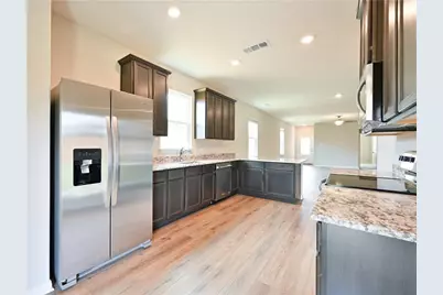 404 Freedom Park Avenue, Liberty Hill, TX 78642 - Photo 9
