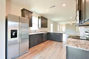 404 Freedom Park Ave, Liberty Hill, TX 78642 - Photo 9
