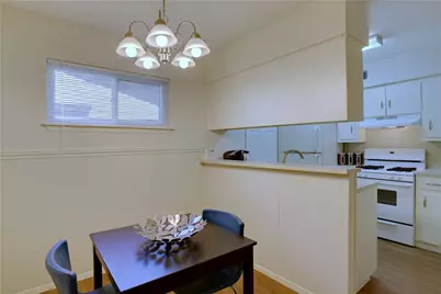 816 W North Loop Boulevard #107, Austin, TX 78756 - Photo 7