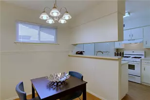 816 W N Loop Blvd, Austin, TX 78756 - Photo 7