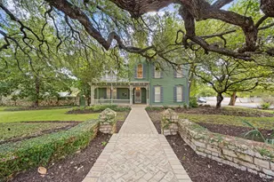 833 Belvin St, San Marcos, TX 78666 - Photo 1