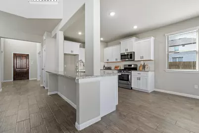 301 Greenway Drive, Georgetown, TX 78628 - Photo 15