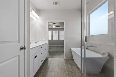 301 Greenway Drive, Georgetown, TX 78628 - Photo 19