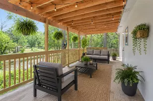 139 Meadow Creek Dr, Bastrop, TX 78602 - Photo 3