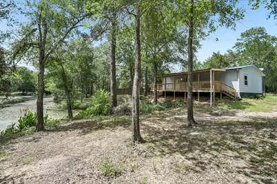 139 Meadow Creek Drive, Bastrop, TX 78602 - Photo 27
