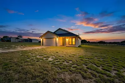 833 Thousand Oaks Trail, Liberty Hill, TX 78642 - Photo 21