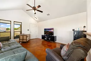 833 Thousand Oaks Trail, Liberty Hill, TX 78642 - Photo 5