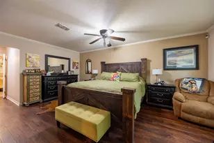 704 E 16th St, Cameron, TX 76520 - Photo 13