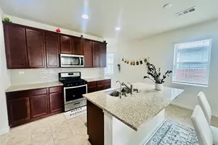 428 Gaida Loop, Georgetown, TX 78628 - Photo 3