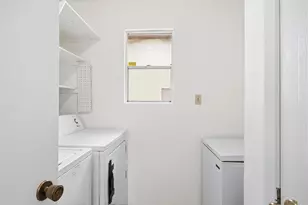 7737 Croftwood Dr, Austin, TX 78749 - Photo 15