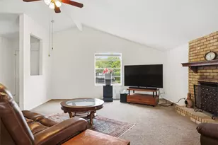 7737 Croftwood Dr, Austin, TX 78749 - Photo 7