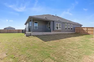 25632 Wheat Seed Ln, Elgin, TX 78621 - Photo 19