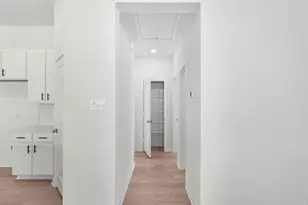 25632 Wheat Seed Ln, Elgin, TX 78621 - Photo 11