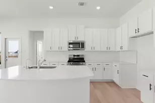 25632 Wheat Seed Ln, Elgin, TX 78621 - Photo 7