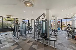 800 Embassy Dr, Austin, TX 78702 - Photo 27