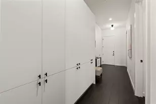 800 Embassy Dr, Austin, TX 78702 - Photo 3