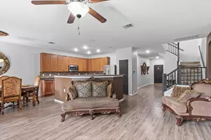 8704 Panadero Dr, Austin, TX 78747 - Photo 9