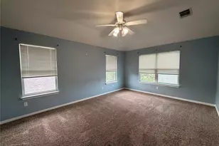 331 Primrose Blvd, Kyle, TX 78640 - Photo 5