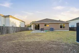 851 New Bridge Dr, Kyle, TX 78640 - Photo 15