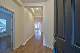 413 Granite Rock Ln, Georgetown, TX 78628 - Photo 5