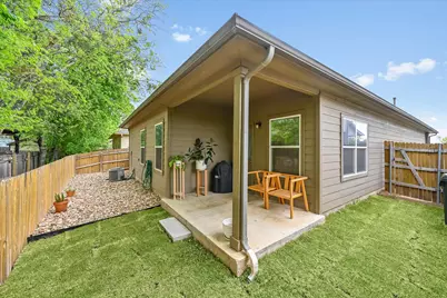 115 Cibolo Creek Drive, Kyle, TX 78640 - Photo 25