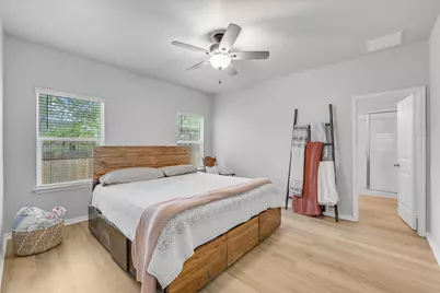 115 Cibolo Creek Drive, Kyle, TX 78640 - Photo 17