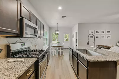 115 Cibolo Creek Drive, Kyle, TX 78640 - Photo 9