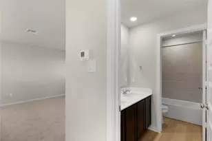 25628 Wheat Seed Ln, Elgin, TX 78621 - Photo 7