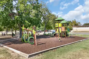 25628 Wheat Seed Ln, Elgin, TX 78621 - Photo 13