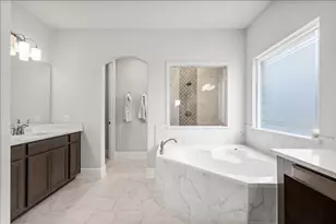 200 Draco St, Georgetown, TX 78628 - Photo 17