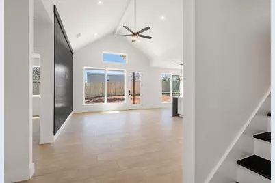 113 Eaglenest Court, Smithville, TX 78957 - Photo 9