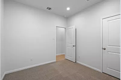 141 Hatari Trail, Jarrell, TX 76537 - Photo 17