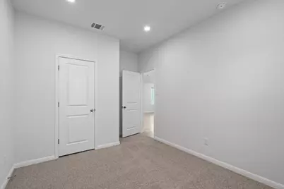 141 Hatari Trail, Jarrell, TX 76537 - Photo 21