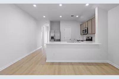 141 Hatari Trail, Jarrell, TX 76537 - Photo 3