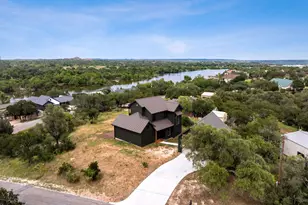 446 El Coronado Ave, Buchanan Dam, TX 78609 - Photo 29