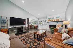 9007 W Pointer Ln, Austin, TX 78758 - Photo 9