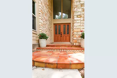 10901 Country Knoll Knolls, Austin, TX 78750 - Photo 3