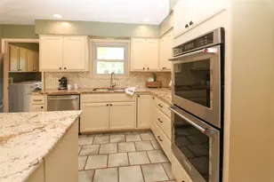 10901 Country Knoll Knolls, Austin, TX 78750 - Photo 11